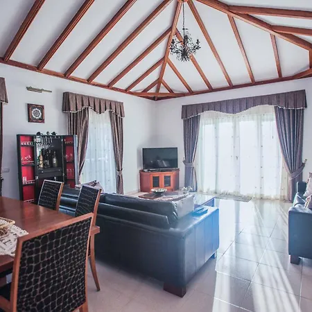 Allegra Villa *